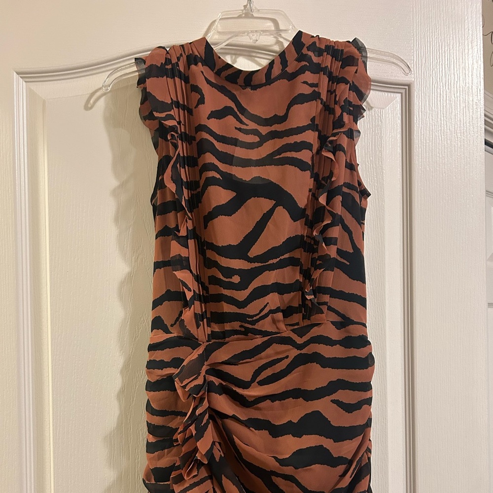 Adorable fitted mini dress